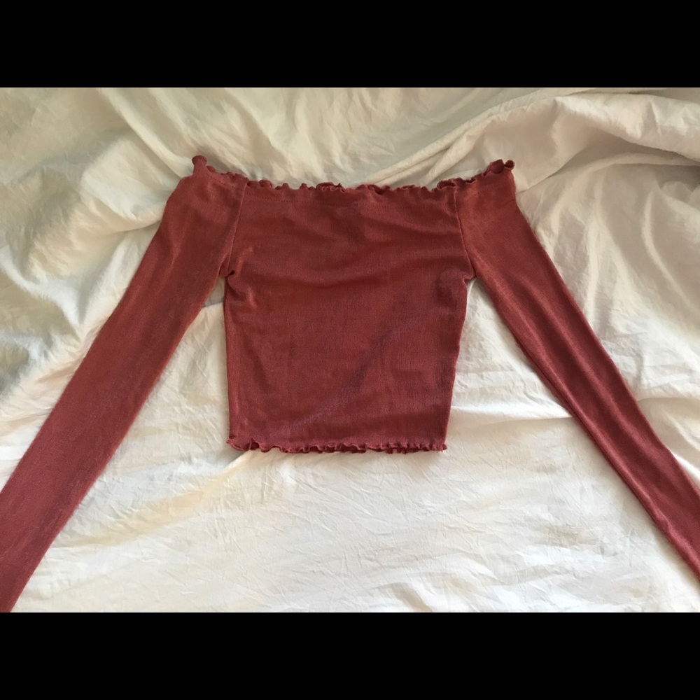 H&M pink off shoulder top with lettuce edge